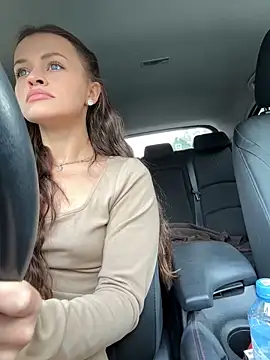AngelinaTeller deepthroat camshow