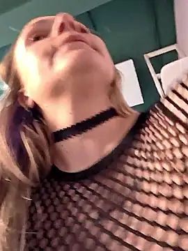 Bondgirl_013 tits and ass camshow