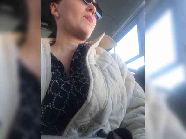 DIVORA solo masturbation - 05/02/2023