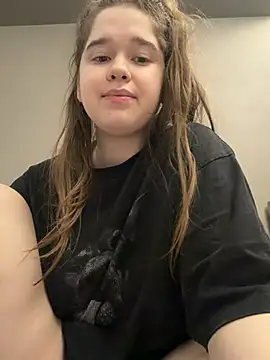 HornyGirlH suck and fuck - 17-07-2023