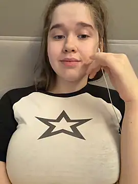 HornyGirlH swallow cum - 2024/02/11