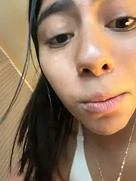 Lilybeeth oiled camshow