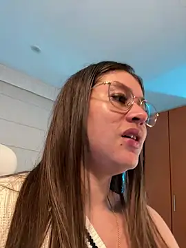 Sharon_07 with friend show - 29/09/2023