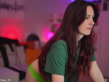 _blackbee_ with friend show