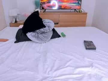 _lyna solo masturbation