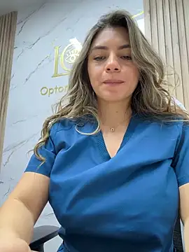 Alicee16 dildo camshow