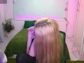 Alisaaleks cum on face show - 08.16.2023