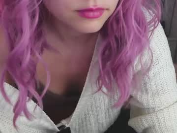 Angelika_rouge toy fun
