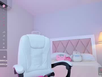 Ania_sweet ass play camshow