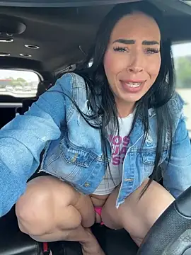 Annablisss with friend camshow