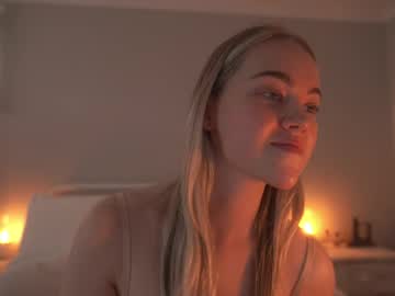 Bibi_it_is pussy play - 22 October 2023