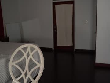 Chloewildd pussy play show - 2023-05-16