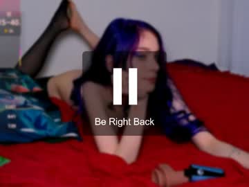 Demmi_foxy ass play show - 04-17-2023