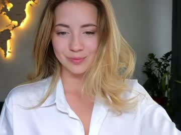 Emmi_rosee hot show - 12.08.2023