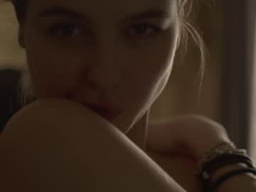 Hannasthesia lesbian show