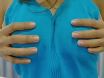 Hersheys_aran toy fun camshow