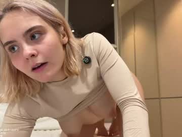 Honey_sunshine pussy play - 10.18.2023