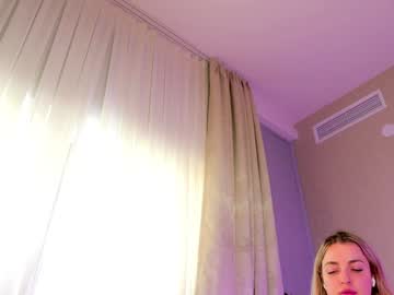 Islandladies anal camshow