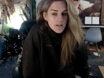 Katiecutie_5 big load