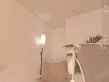 Kendall_risex premium - 12 November 2023