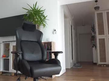 Kevinandresxx threesome