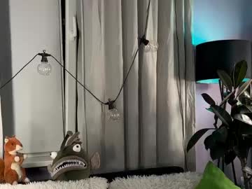 Kiralilime pussy camshow - 2023-10-12