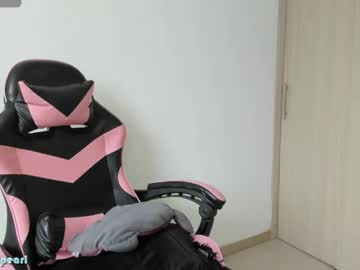 Kmipearl fingering show