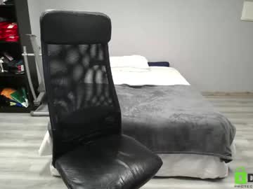 Latino23bom cumshot show