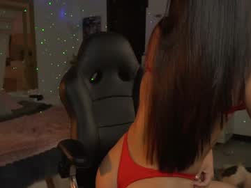 Mia_v7 pussy play show