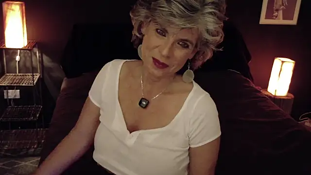 Milfettefab pussy play camshow