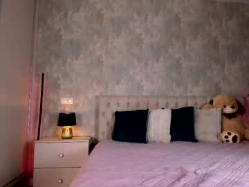 Missyrai pussy play camshow