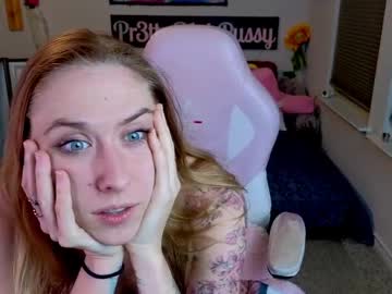 Pr3ttyp1nkpussy dildo