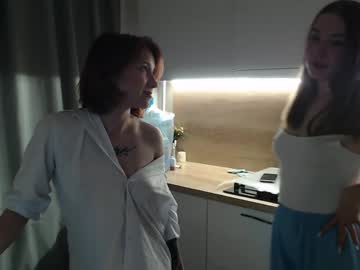 Renae_tom hot sex