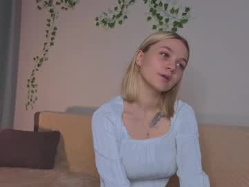 Savannahshor tits and ass - 29-10-2025