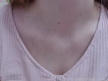 Sellapink lesbian show