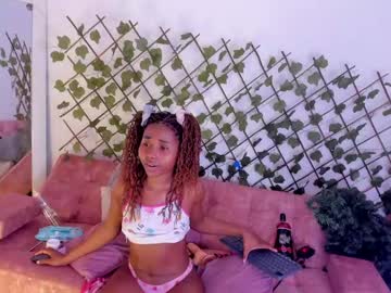 Sexybrunnetem hot